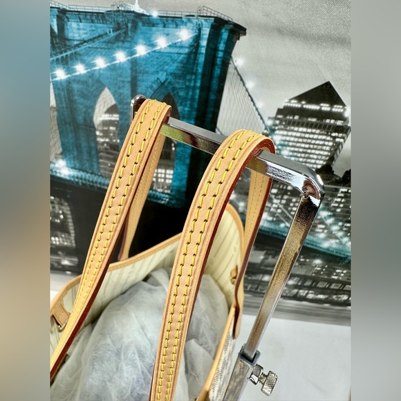 💕SOLD💕Louis Vuitton Neverfull MM Azur Beige Cursive - Picture 8 of 16